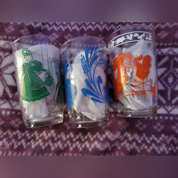 Swanky Swigs kiddie glasses no cracks - Picture 2 of 8